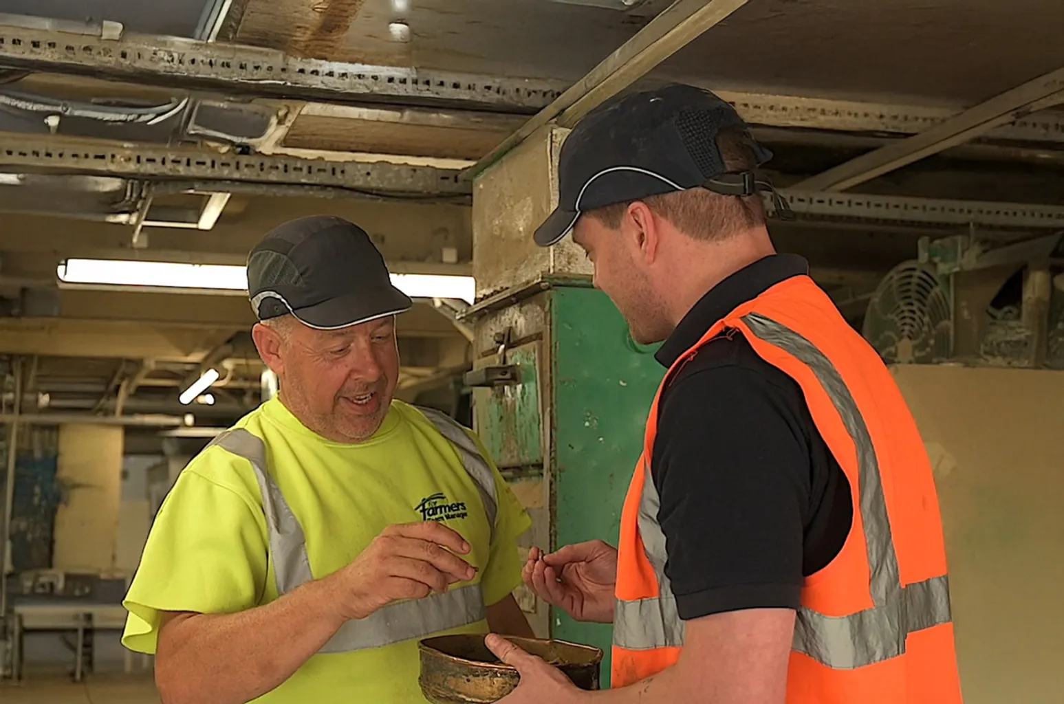 Production1 Header vacancy 1678x1111 2 - Working at ForFarmers