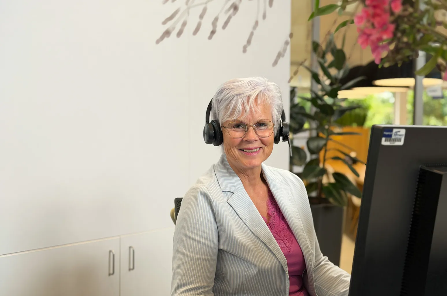 Header business support receptionist - Werken bij ForFarmers